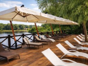 Вулична консольна парасоля «XL» з боковою опорою, однокупольная, прямокутний купол 3 × 4 м